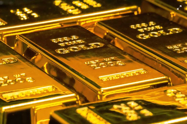 gold bullions 999 9 fine kept in a safe by a gold IRA company